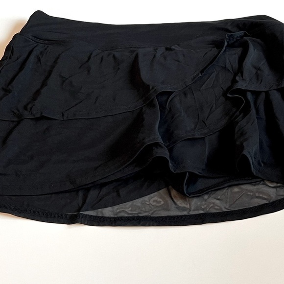 Coco Reef Women's Castaway Black Sway Mesh Layer Swim Skort black skirt short - Picture 5 of 8